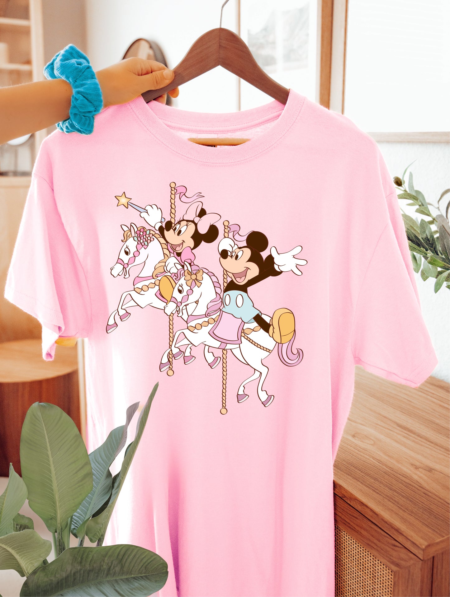 Carrousel Tee